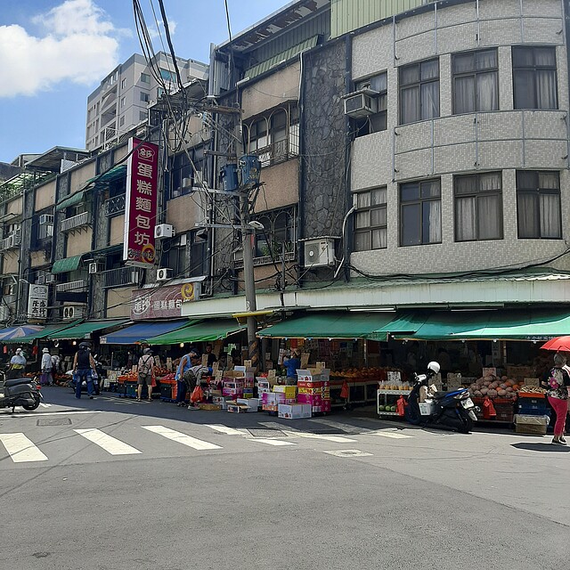 奇岩重劃區附近市場 | 實價登錄比價王